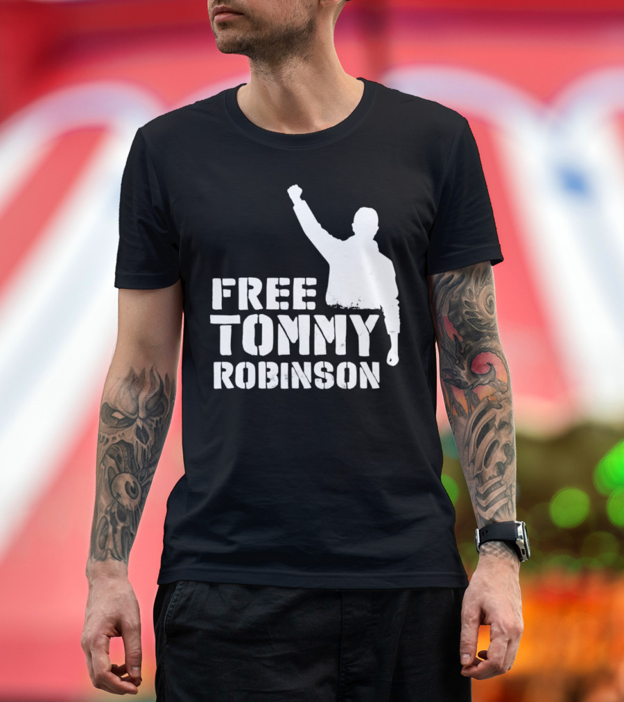 Free Tommy Robinson Silhouette Fist Raised Protest T-Shirt