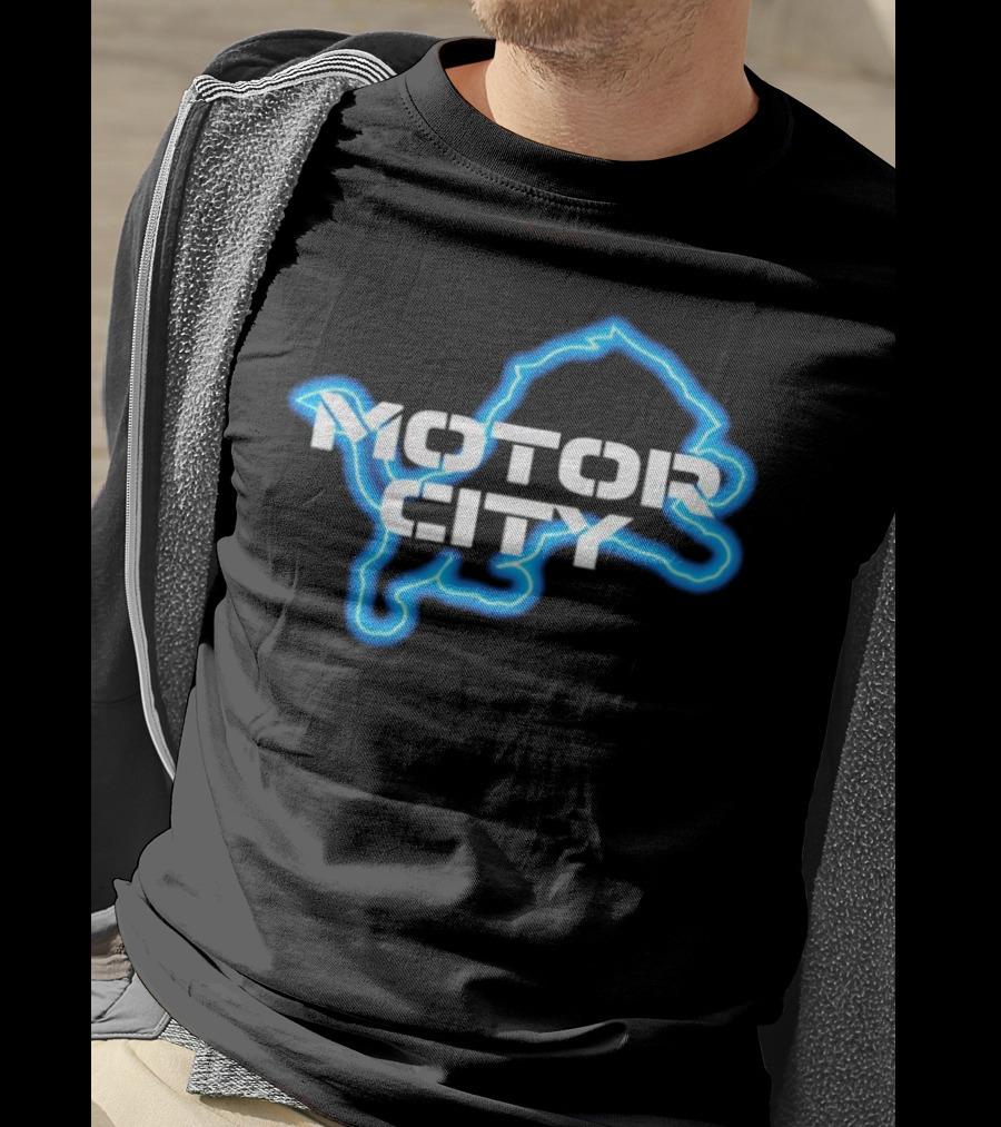 Sam Richardson Wearing Detroit Lions Motor City Blue Lion T-Shirt