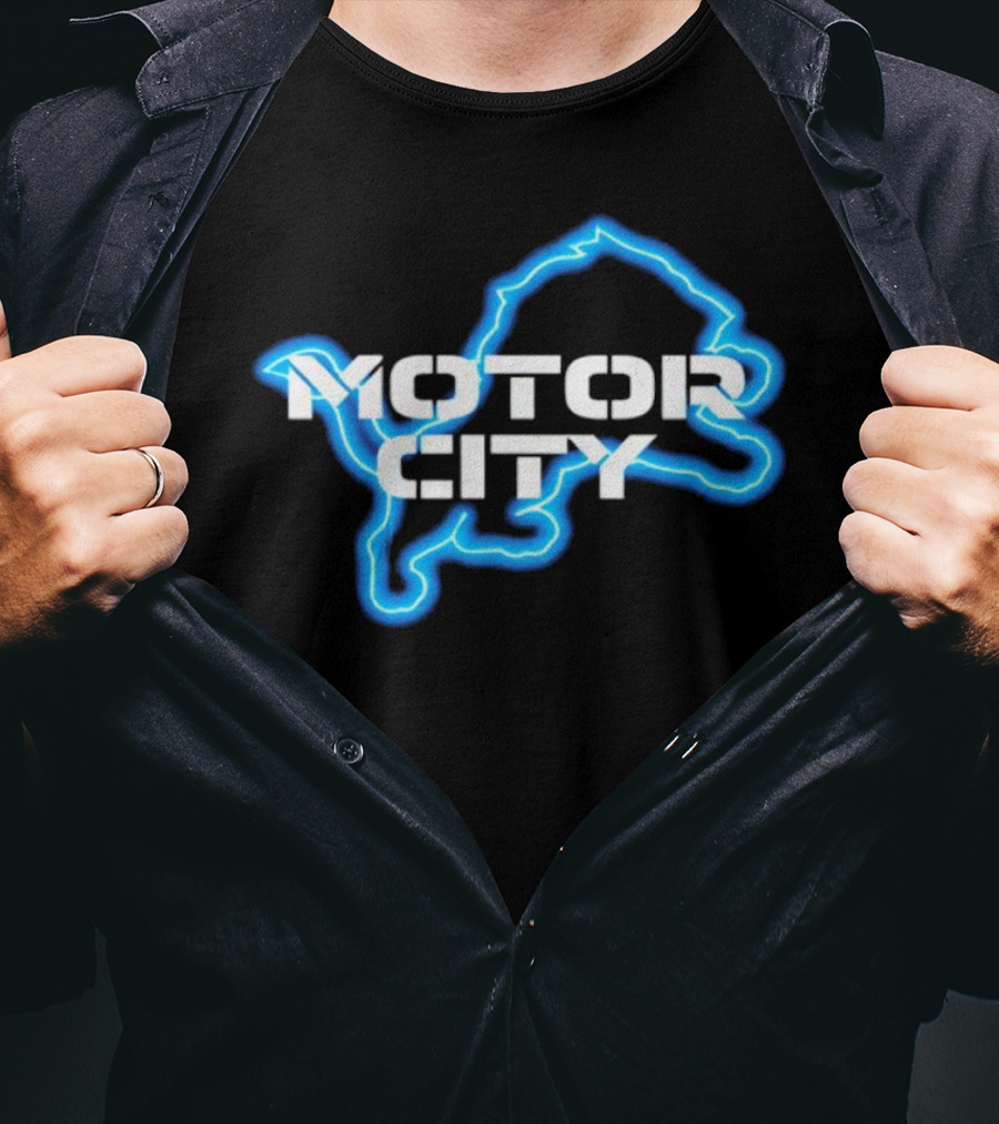 Sam Richardson Wearing Detroit Lions Motor City Blue Lion T-Shirt