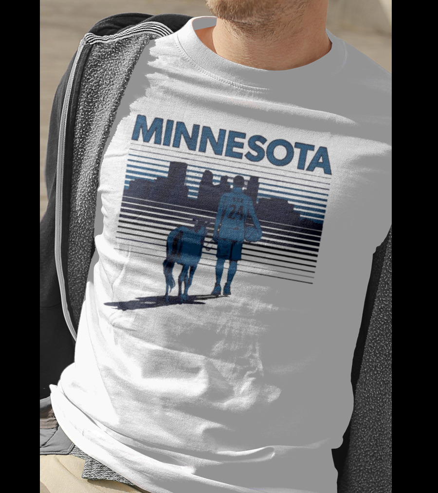 Minnesota Basketball 24 Bring Ya Ass Player And Dog With City Skyline T-Shirt