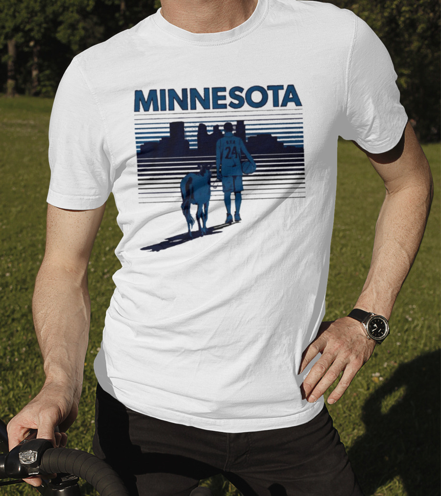 Minnesota Basketball 24 Bring Ya Ass Player And Dog With City Skyline T-Shirt