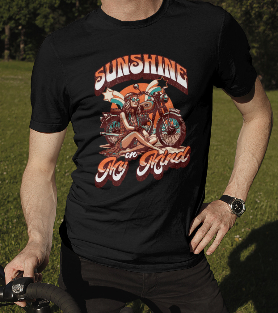 Sunshine On My Mind Hippie Motorcycle Sunset Retro Summer T-Shirt