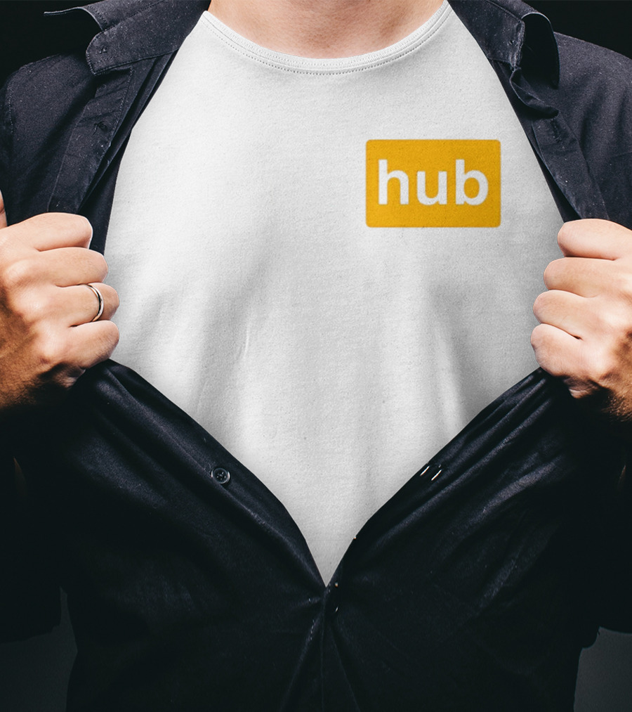 Briggs Hub Meme T-Shirt