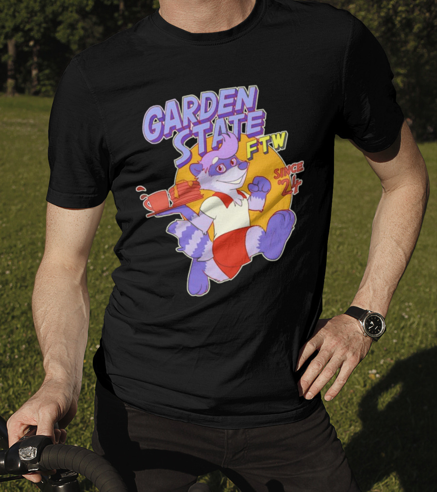 Garden State FTW Since 24 Cartoon Raccoon Serving Pancakes T-Shirt