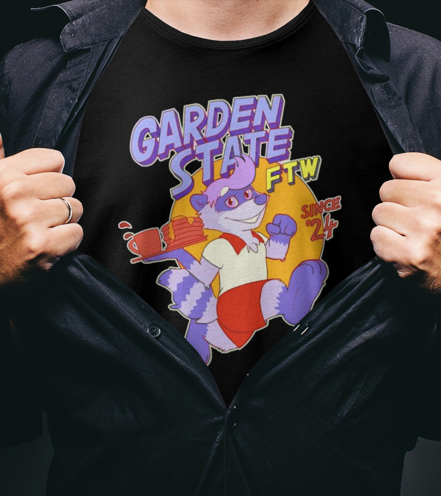 Garden State FTW Since 24 Cartoon Raccoon Serving Pancakes T-Shirt