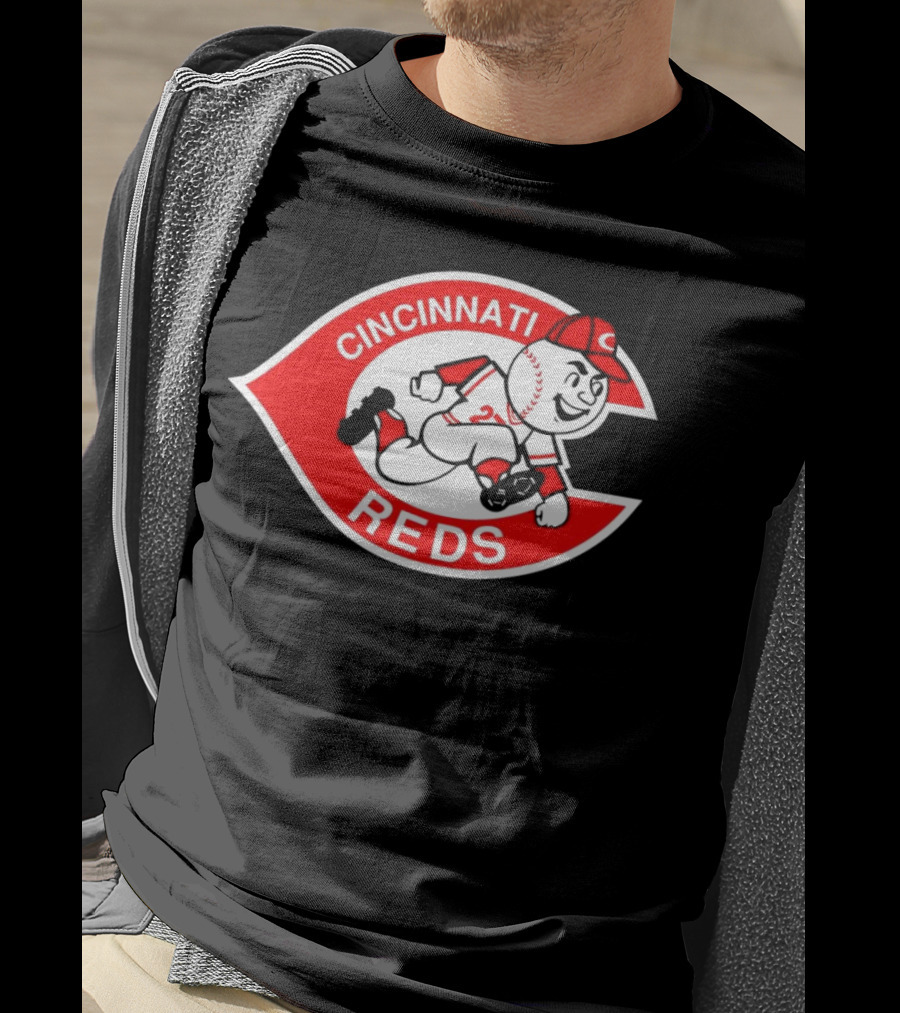 Cincinnati Reds Mascot MLB Baseball T-Shirt