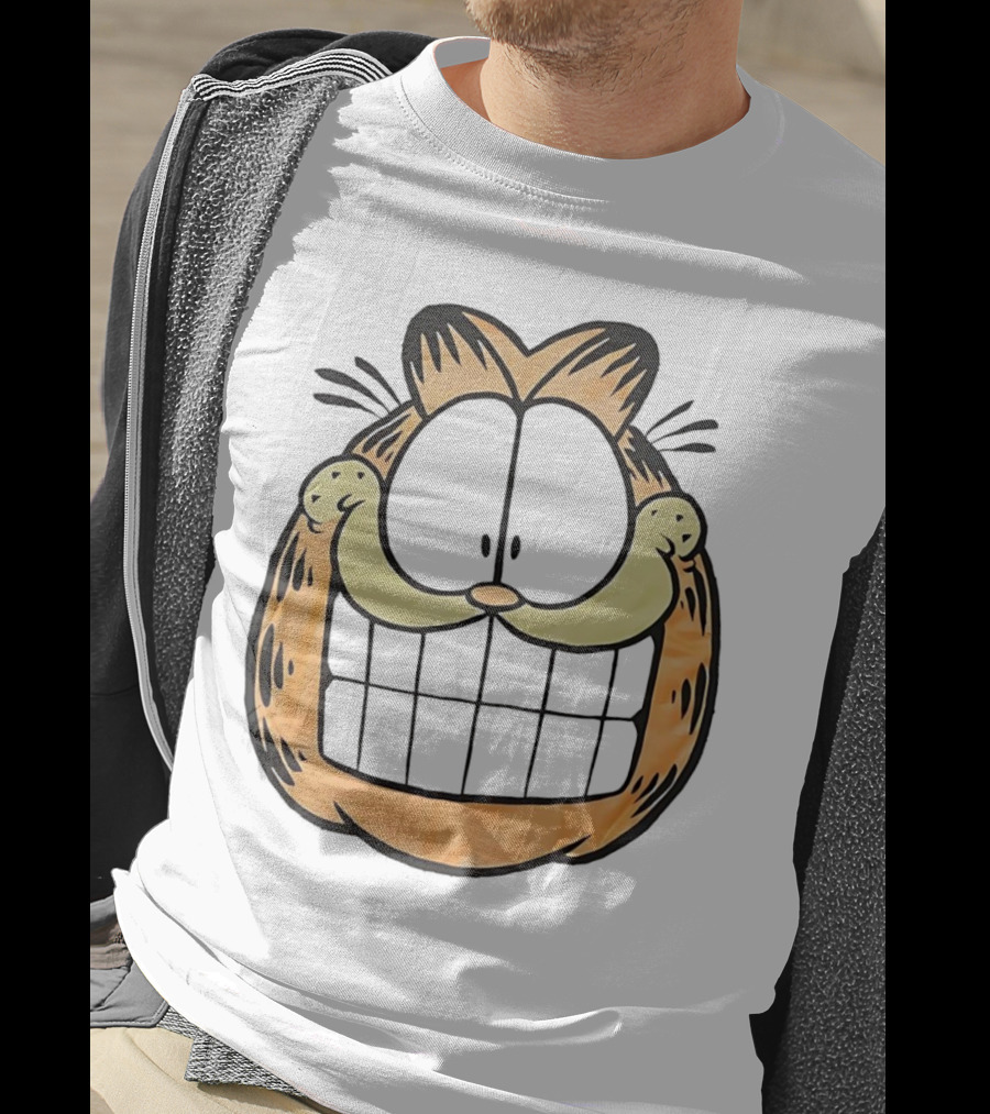 Garfield Big Face Classic Retro Comic Cat T-Shirt