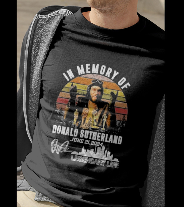 In Memory Of Donald Sutherland June 21 2024 Legendary Life Vintage Sunset Scene T-Shirt