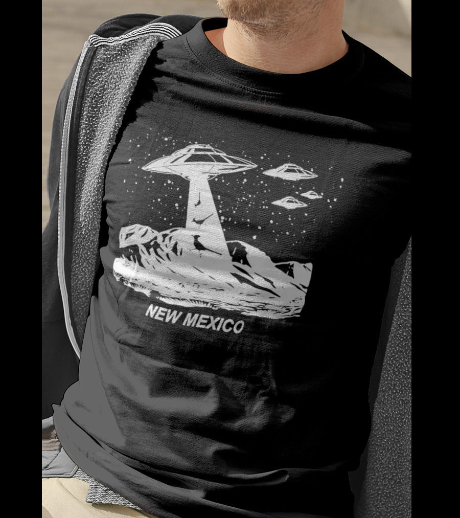 New Mexico UFOs And Aliens In Starry Sky Scene T-Shirt