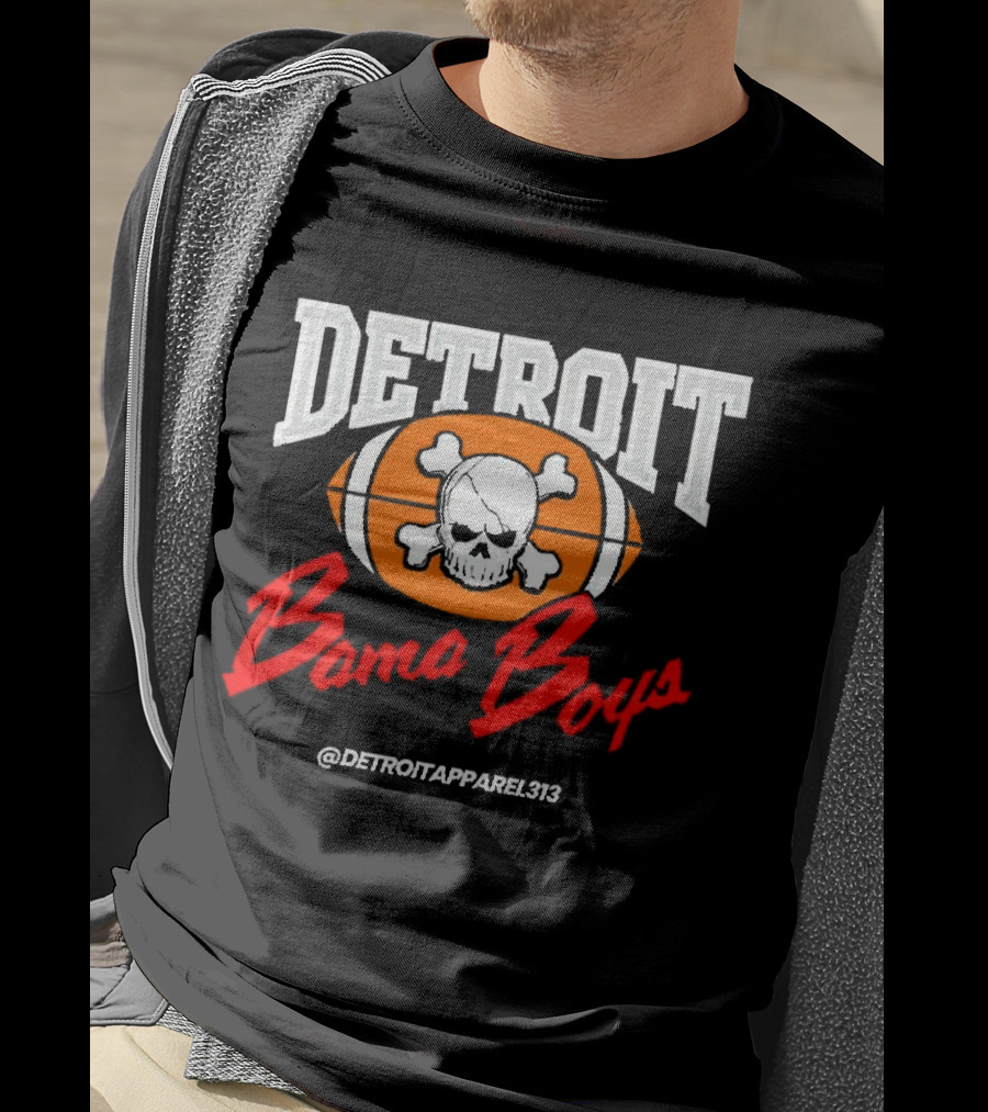 Detroit Bama Boys Skull Football @DetroitApparel313 T-Shirt