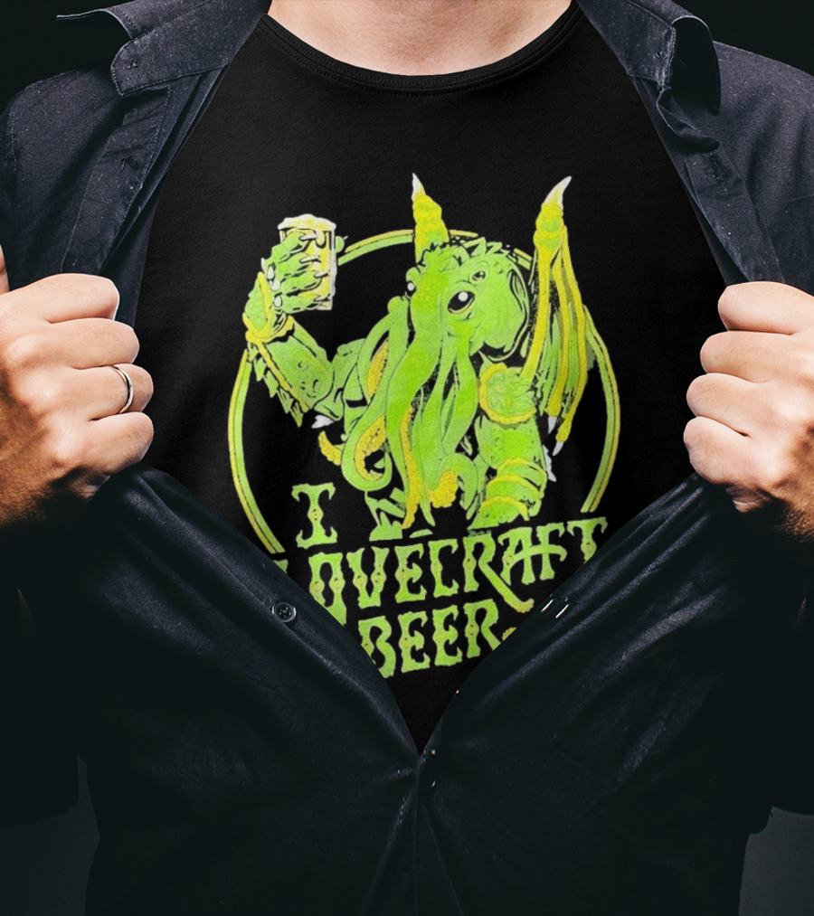 Cthulhu I Love Craft Beer Green Creature Holding Mug T-Shirt