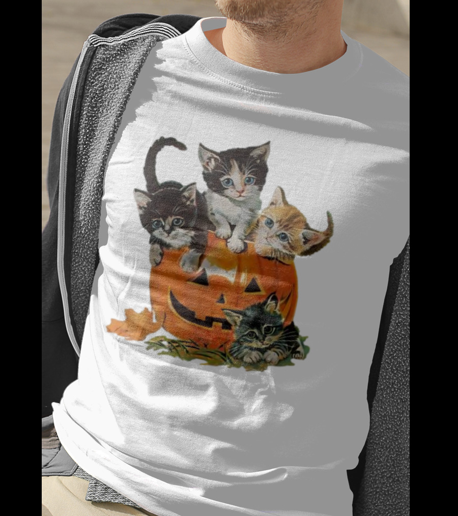 Vintage 90s Cat Pumpkin Halloween Spooky Season T-Shirt