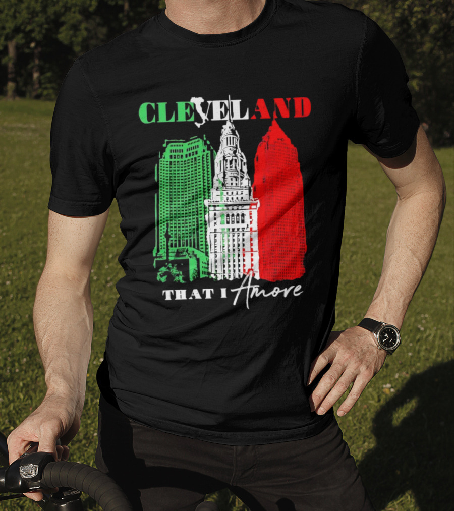 Cleveland That I Amore Italy Flag Skyline T-Shirt