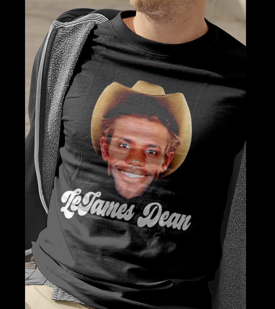 LeBron James LeJames Dean Cowboys And Basketball Fusion Gesicht T-Shirt