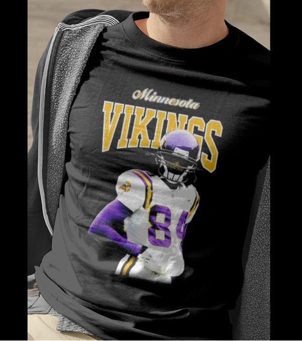 Minnesota Vikings Randy Moss Number 84 Retired Player Sideline Legend T-Shirt