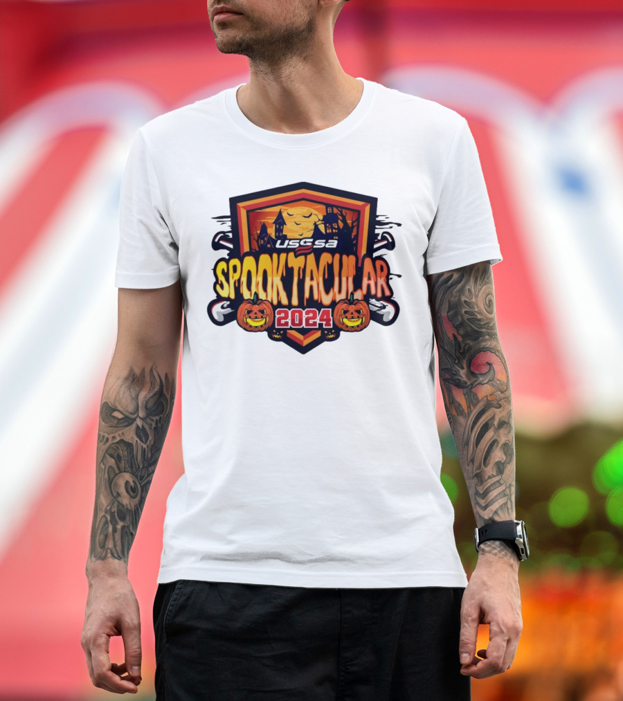 USSSA Texas Fast Pitch Spooktacular 2024 Halloween Pumpkins Haunted House Bats T-Shirt