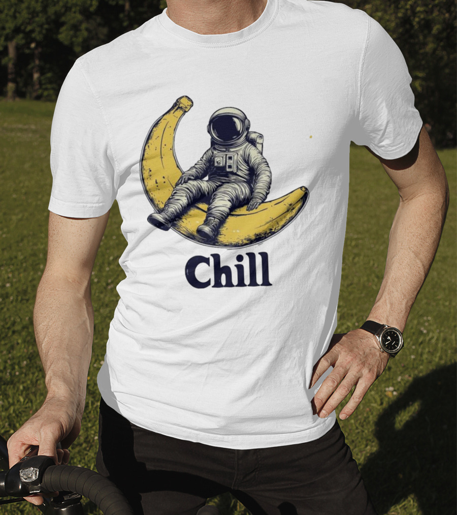 Astronaut Chill Sit On Moon Banana T-Shirt