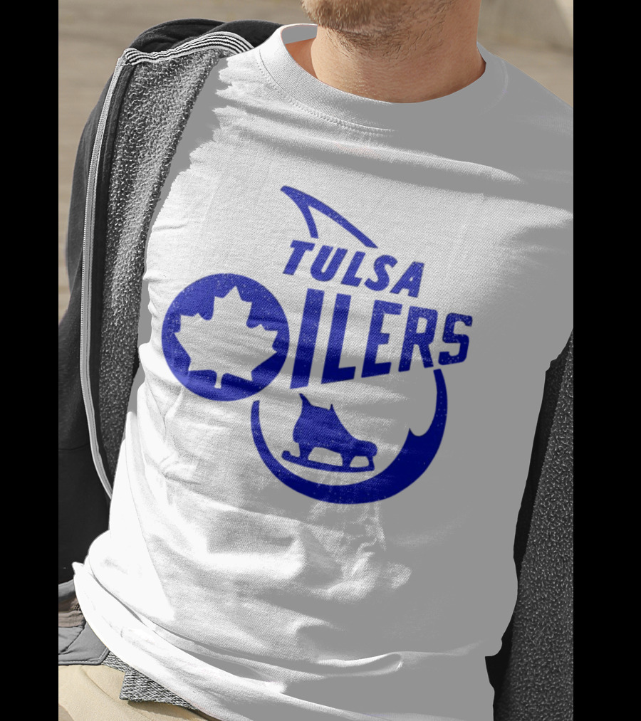 Tulsa Oilers 1982 Maple Leaf Ice Skate T-Shirt