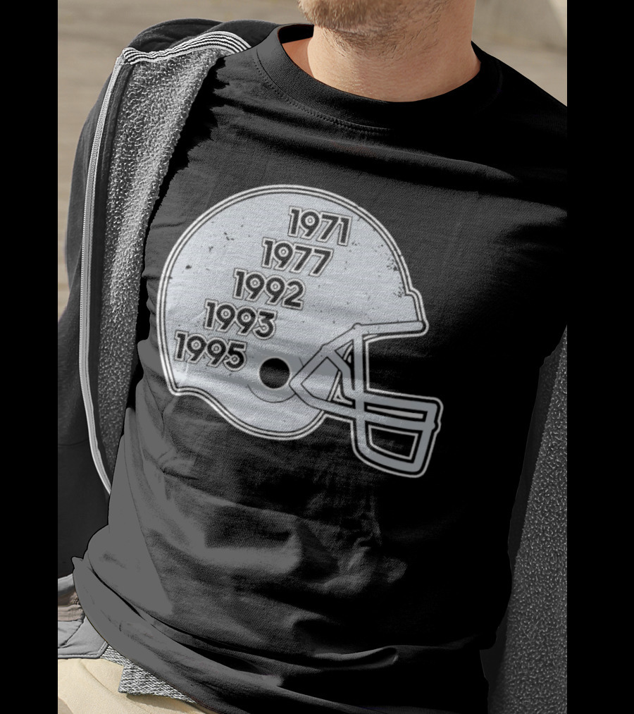 Dallas Cowboys Glory Years 5 Times Helmet 1971 1977 1992 1993 1995 T-Shirt