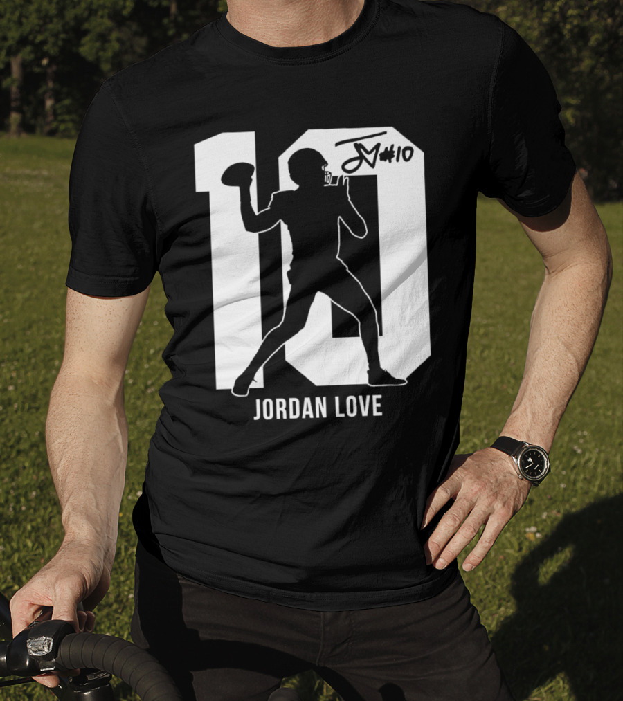 Jordan Love Green Bay Packers Number 10 Silhouette Signature T-Shirt
