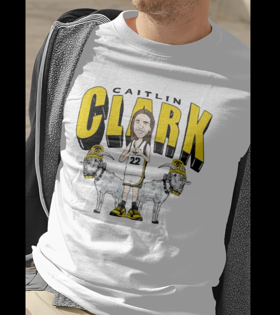 Iowa Hawkeyes Caitlin Clark 22 Caricature With Goats And Heart Hands T-Shirt