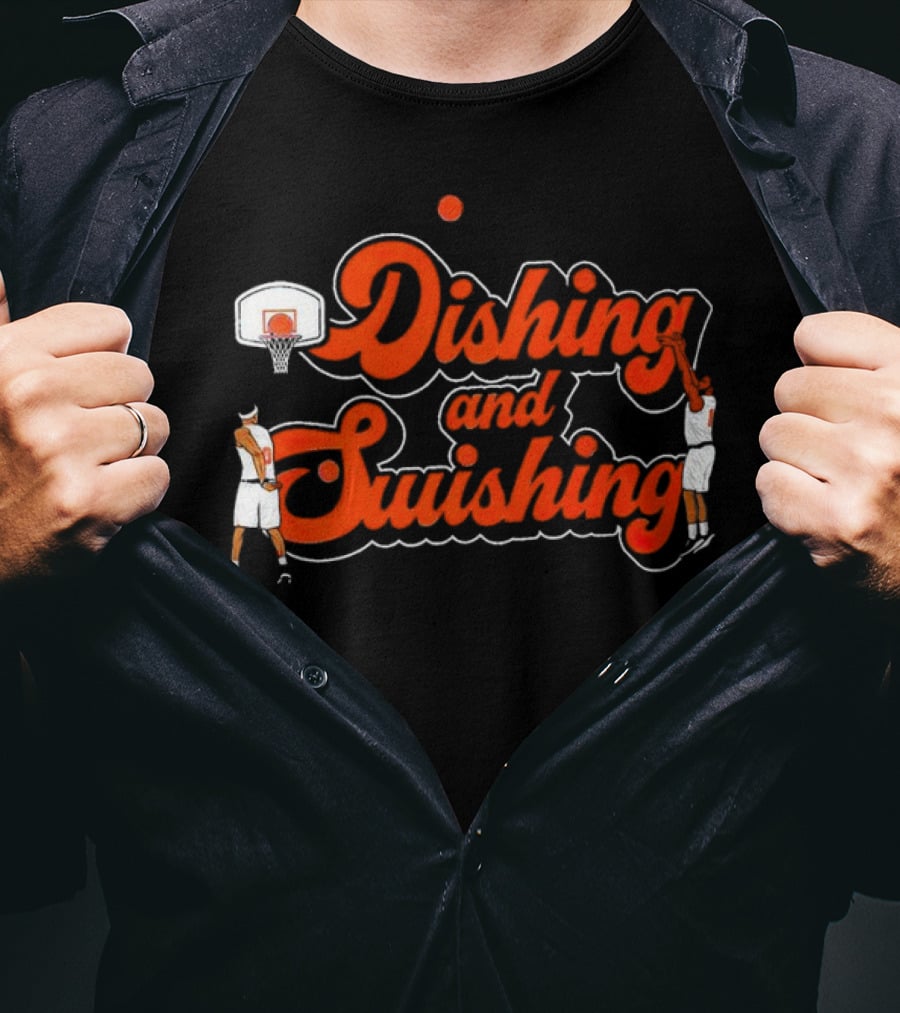 New York Knicks Dishing And Swishing Players And Basketball Hoop T-Shirt