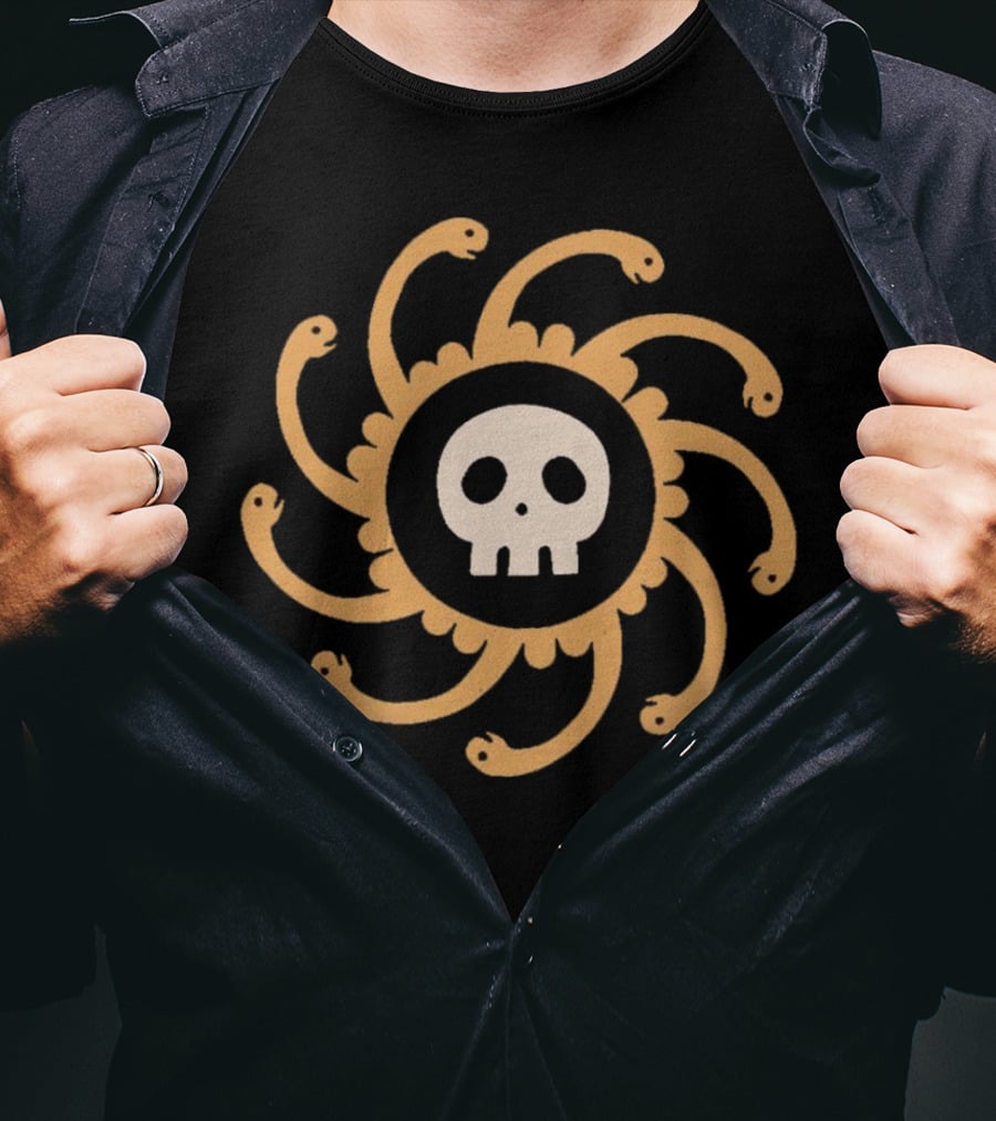 Boa Hancock Hydra Skull Emblem One Piece T-Shirt