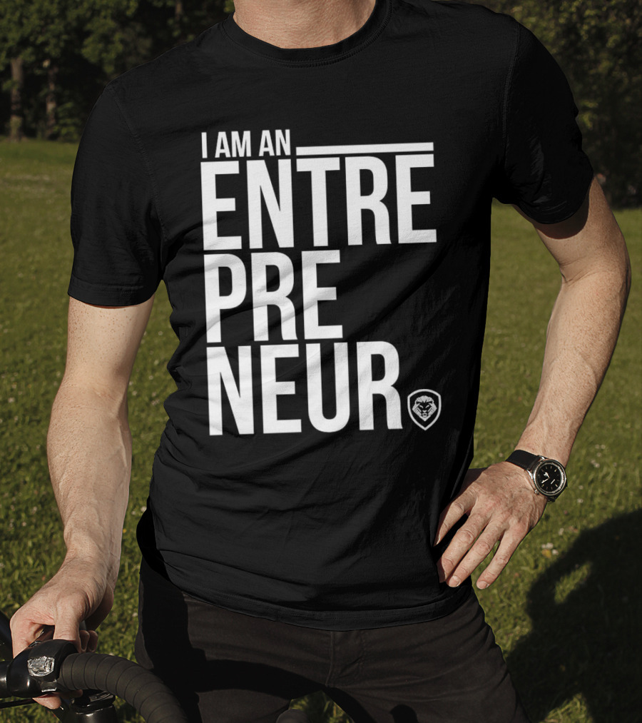 I Am An Entrepreneur Lion Shield Badge T-Shirt