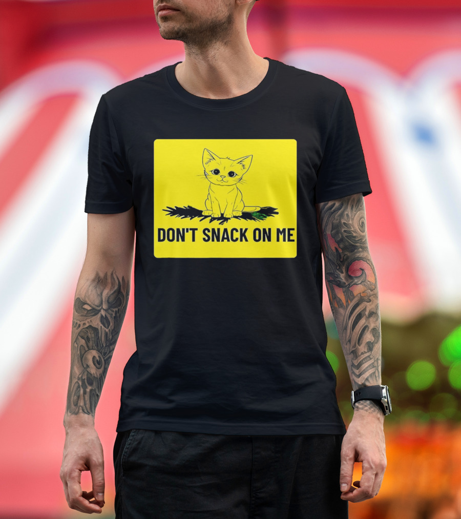 Kamala Harris Don't Snack On Me Cute Yellow Cat T-Shirt