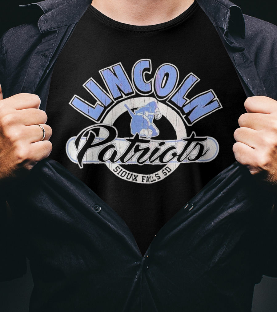 Lincoln Patriots Sioux Falls SD Vintage Football T-Shirt