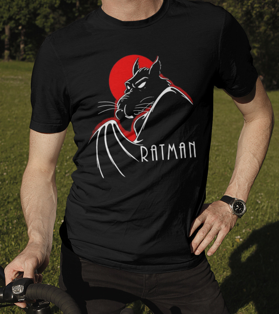 Ratman Splinter Shadow Against Red Moon In Batman T-Shirt