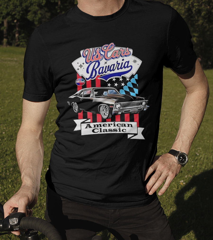 US Cars Bavaria American Classic With Black Muscle Car And Checkered Flags T-Shirt