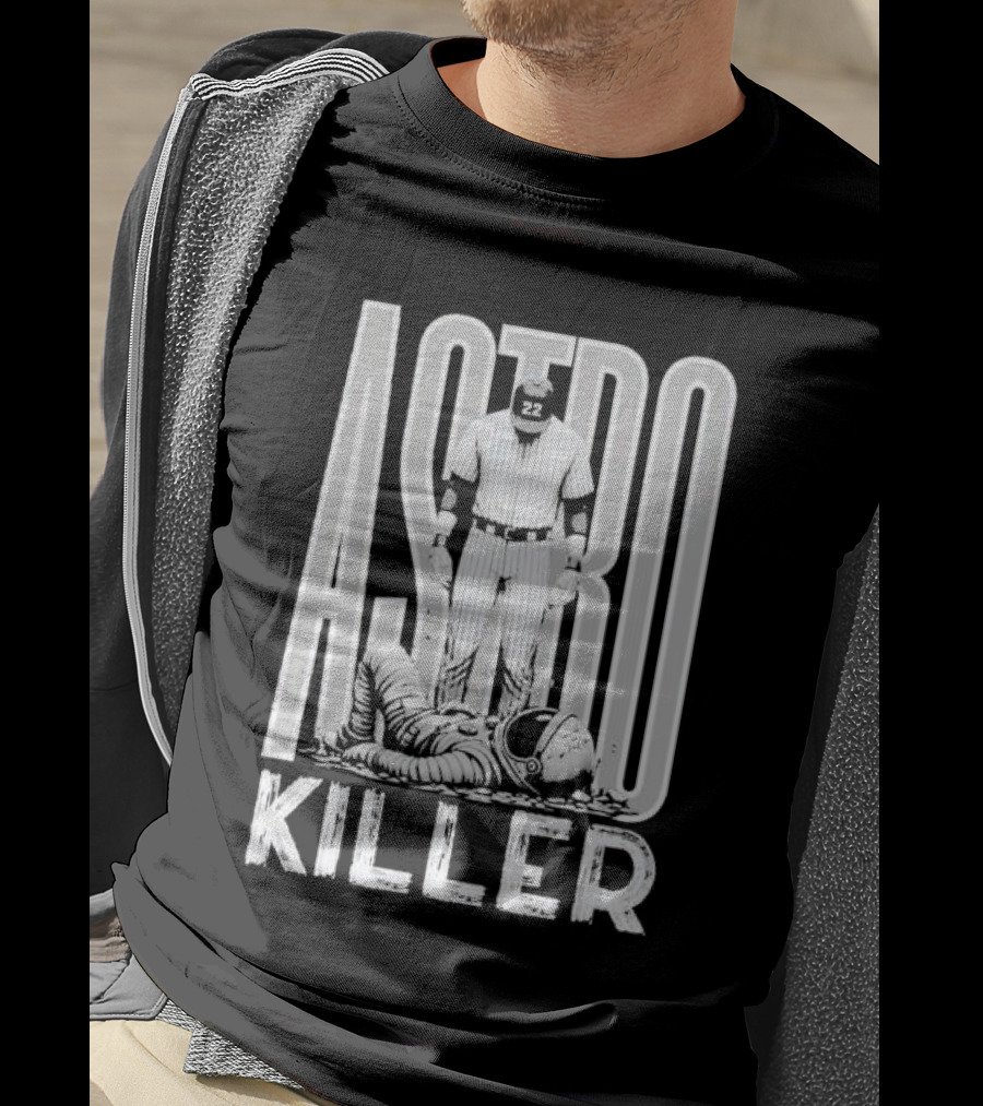 Astro Killer Yankees Player Standing Over Fallen Astronaut T-Shirt