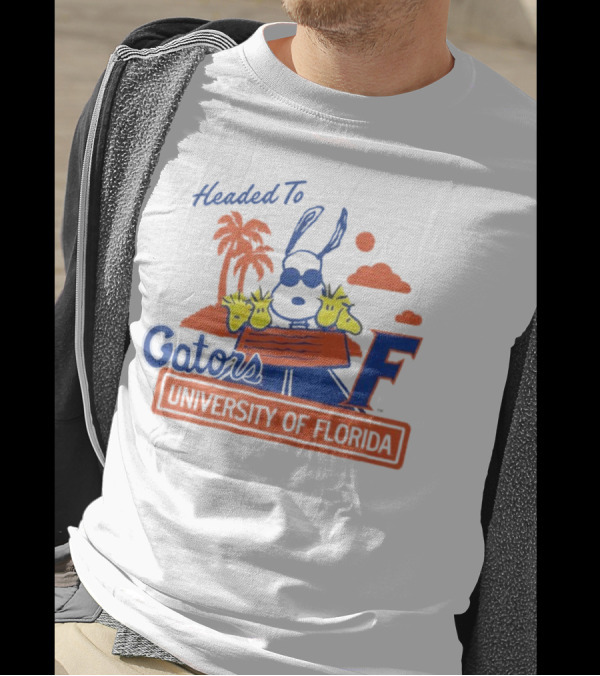 Headed To Gators University Of Florida Snoopy Woodstock Palm Trees Clouds T-Shirt