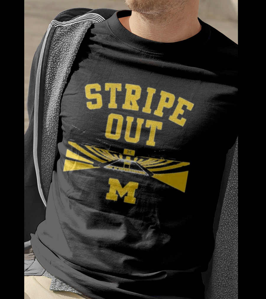 Stripe Out Big House Michigan Wolverines T-Shirt