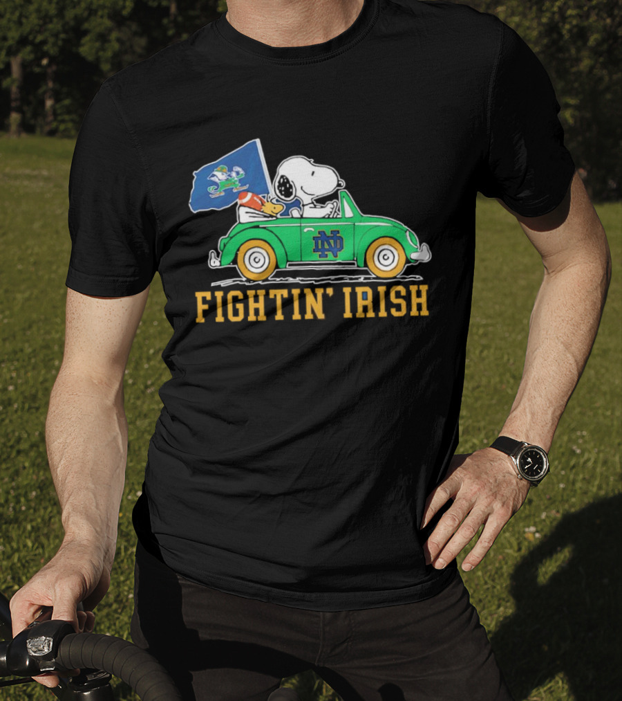 Snoopy And Woodstock Driving ND Car Fightin' Irish T-Shirt