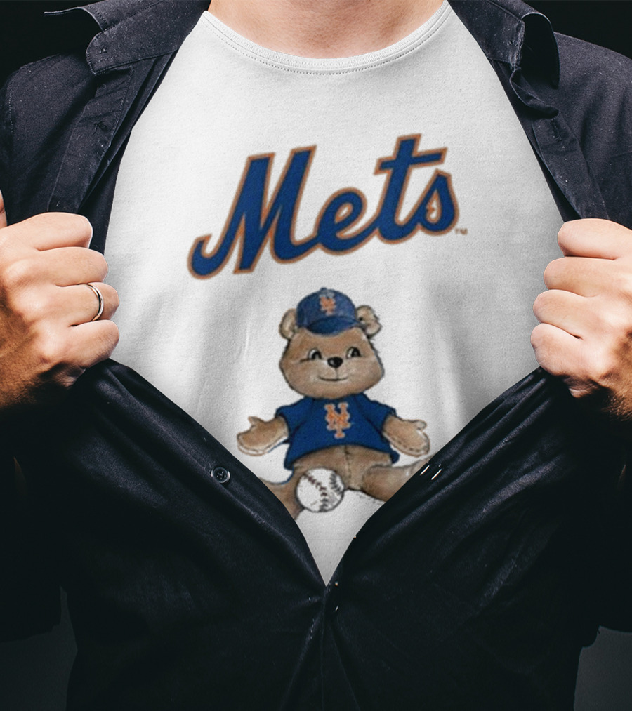 Mets Bear With Cap And Ball T-Shirt
