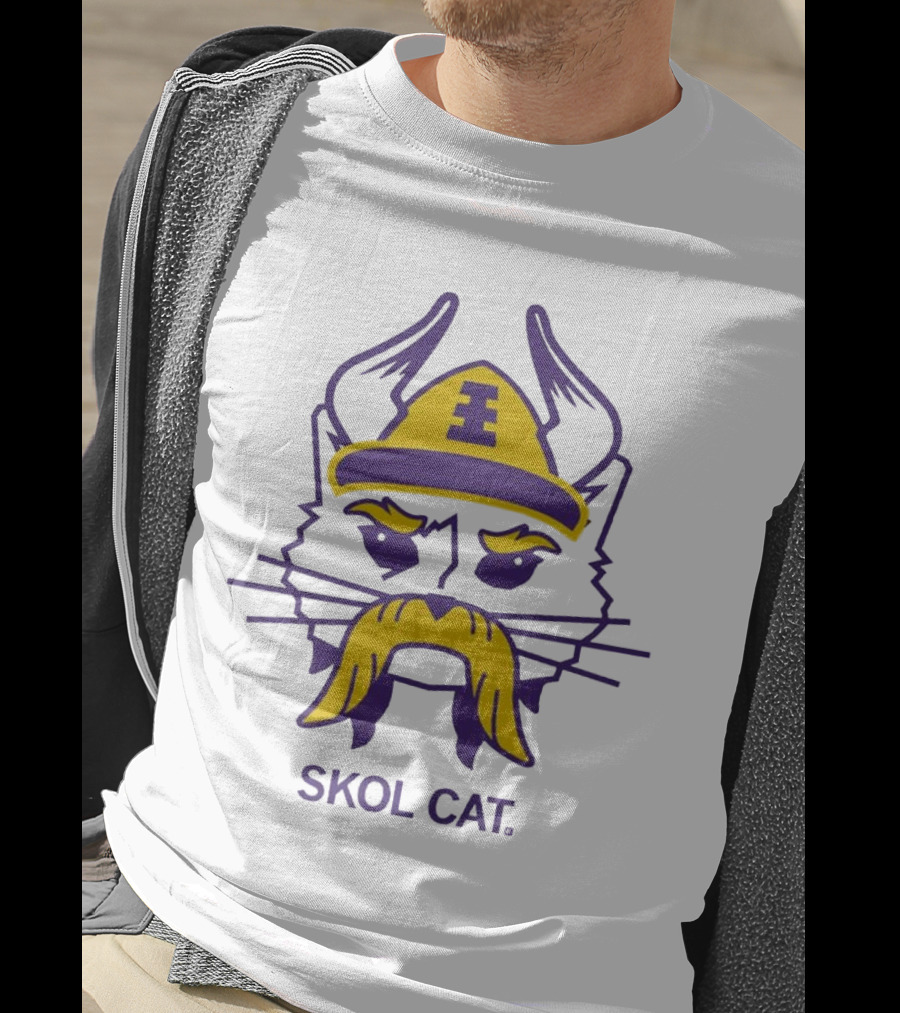 Skol Cat Viking Helmet Mustache Sports Enthusiast T-Shirt