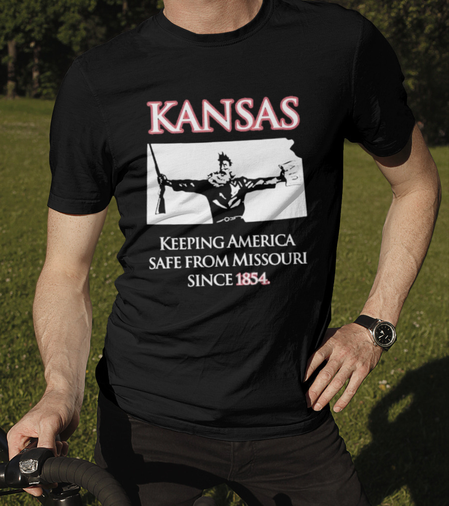 Kansas Keeping America Safe From Missouri Since 1854 Black Shirt With Armed Figure Holding Map And Gun T-Shirt