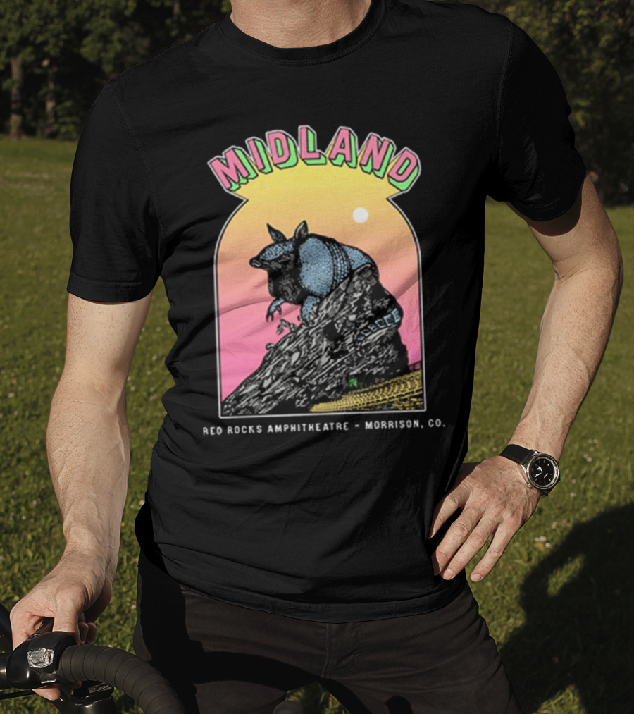 Midland Red Rocks Amphitheatre Armadillo Morrison CO T-Shirt