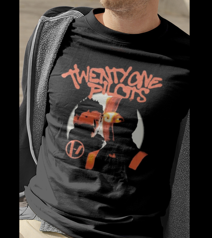 Twenty One Pilots Moonlight Shadow With Iconic Logo And Duo T-Shirt