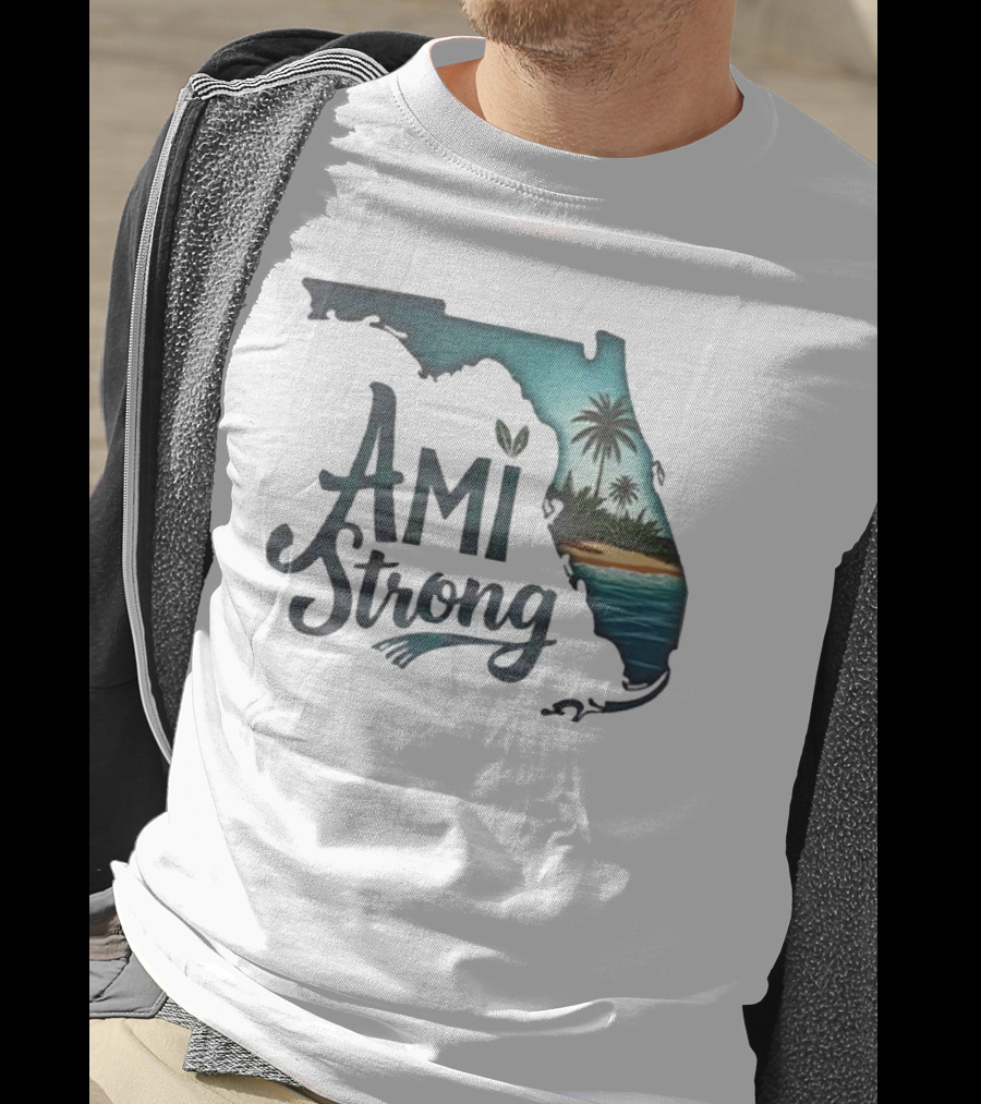 Ami Strong Florida Tropical Palm Beach Scene T-Shirt