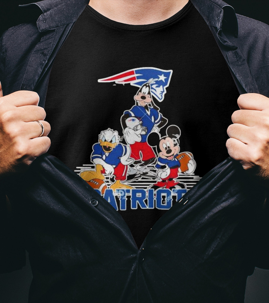 Mickey Donald Goofy Patriots Football Disney Crossover T-Shirt