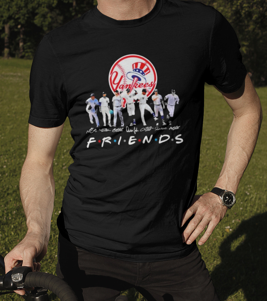 New York Yankees Friends TV Show Style Logo With Baseball Players Signatures T-Shirt