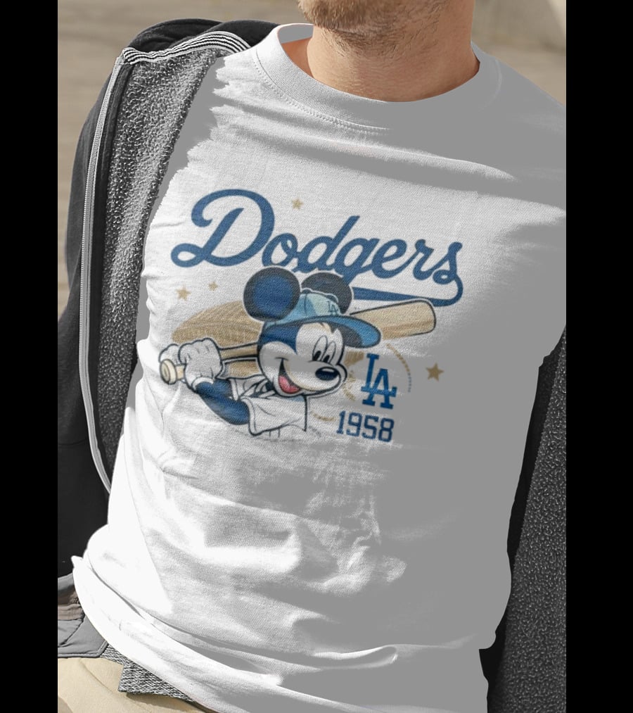 Mickey Mouse Dodgers LA 1958 Baseball MLB Team Retro Fashion T-Shirt