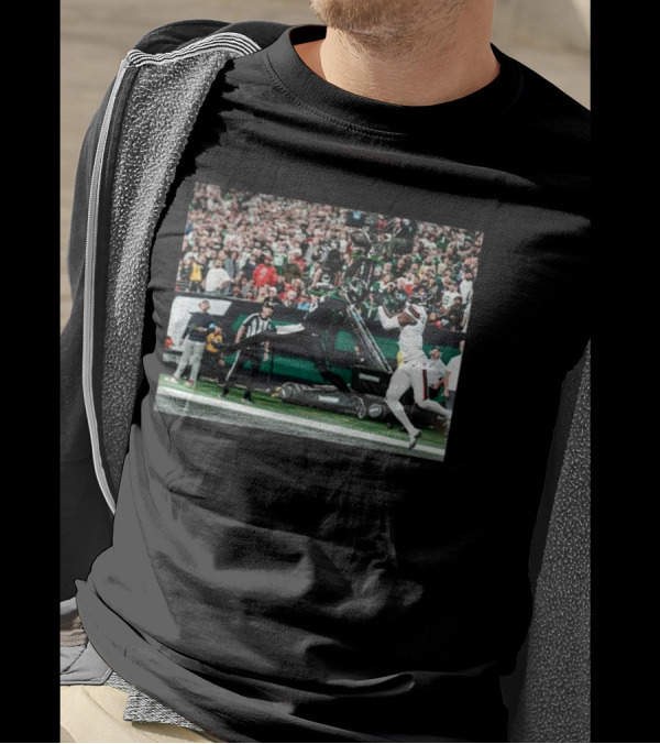 Garrett Wilson One-Handed Touchdown Catch Football Action T-Shirt