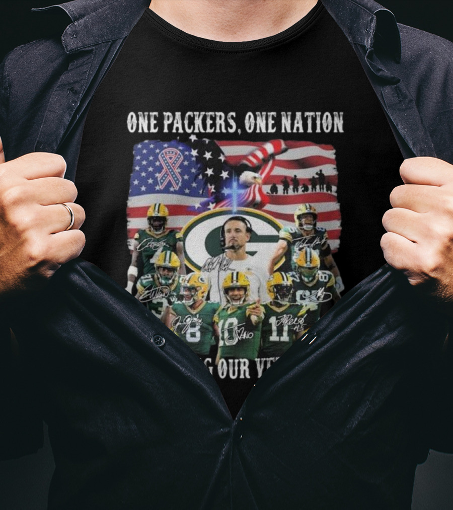 One Packers One Nation Honoring Our Veterans Green Bay Packers Flag Signatures T-Shirt