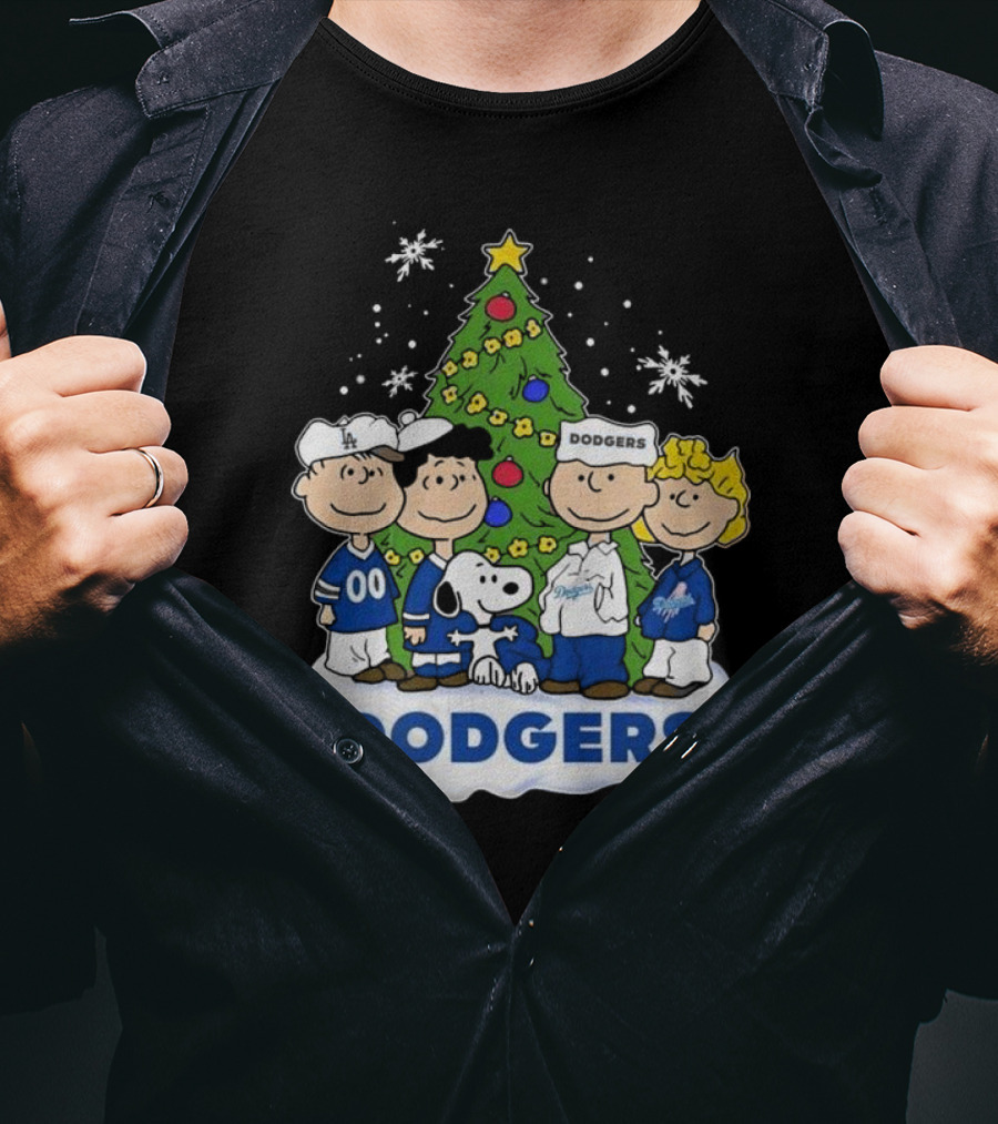 Los Angeles Dodgers Merry Christmas With Snoopy And Peanuts Characters T-Shirt
