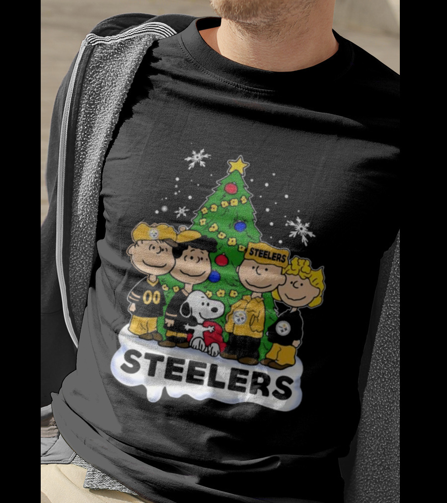 Snoopy And Friends Steelers Christmas T-Shirt