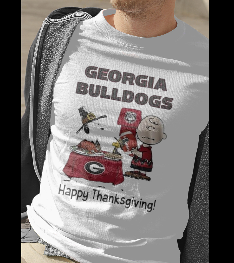 Georgia Bulldogs Peanuts Thanksgiving Celebrations Charlie Brown Football T-Shirt
